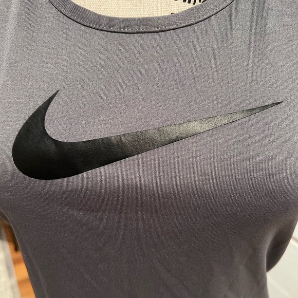 Nike Women's DriFit Gray Racerback Tank Top, size medium, EUC, athletic, workout - Picture 2 of 6
